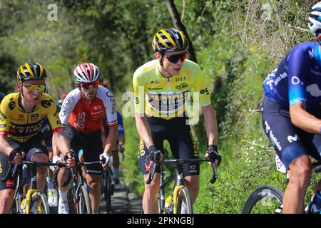 Eibar, Euskadi, Spain. 8th Apr, 2023. Eibar, Spain, April 08th, 2023: The Jumbo-Visma rider, Jonas Vingegaard during the 6th Stage of the Itzulia Basque Country 2023 with start and finish line in Eibar, on April 08, 2023, in Eibar, Spain. (Credit Image: © Alberto Brevers/Pacific Press via ZUMA Press Wire) EDITORIAL USAGE ONLY! Not for Commercial USAGE! Stock Photo