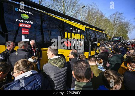 Roubaix, France. 09th Apr, 2023. Illustration picture shows cycling fans at the team bus of Jumbo Visma before the men's elite race of the 'Paris-Roubaix' cycling event, 256,6km from Compiegne to Roubaix, France on Sunday 09 April 2023. BELGA PHOTO JASPER JACOBS Credit: Belga News Agency/Alamy Live News Stock Photo