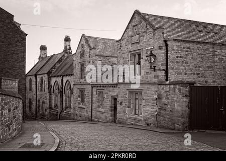 Saddler Street, Durham, Looking towards the intersection with Elvet ...