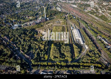 Aerial view, Herne freight station with brownfield site of the former General Blumenthal mine with Stadler Rail Service and Shamrock power plant in th Stock Photo