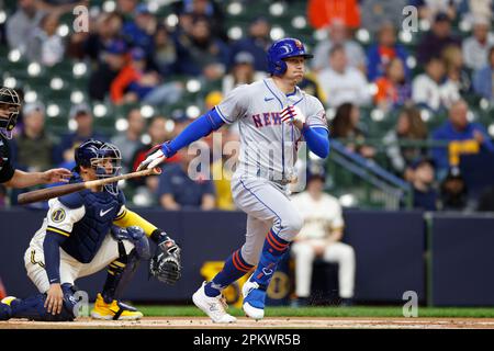 MILWAUKEE, WI - APRIL 05: New York Mets relief pitcher Adam Ottavino (0)  delivers a pitch during an MLB game against the Milwaukee Brewers on April  05, 2023 at American Family Field in Milwaukee, Wisconsin. (Photo by Joe  Robbins/Icon Sportswire