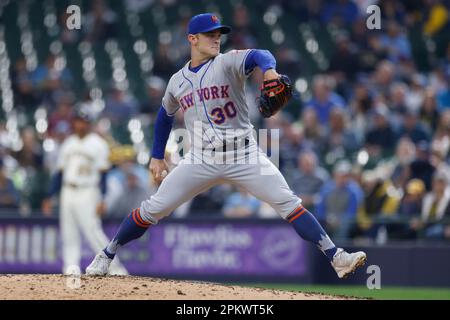 MILWAUKEE, WI - APRIL 05: New York Mets relief pitcher David