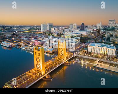 An aerial shot of the Tower Bridge spanning across the Sacramento River in California. Stock Photo