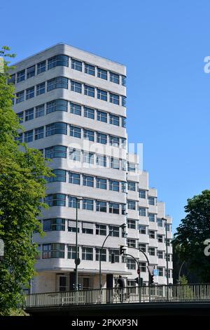 Shell House, Reichpietschufer, Tiergarten. Mitte, Berlin, Germany Stock Photo