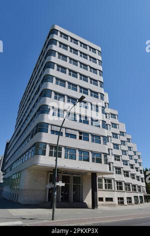 Shell House, Reichpietschufer, Tiergarten. Mitte, Berlin, Germany Stock Photo