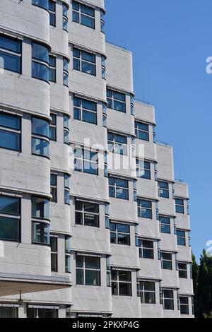 Shell House, Reichpietschufer, Tiergarten. Mitte, Berlin, Germany Stock Photo