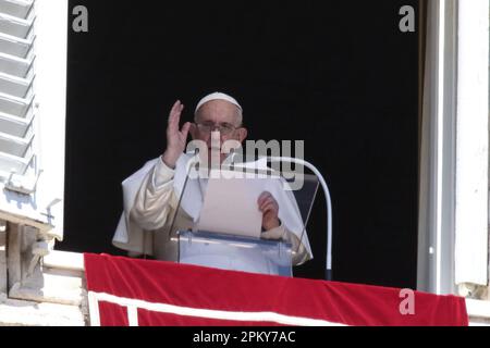 Vatican City State, Holy See. 10th Apr, 2023. POPE FRANCIS during the Regina Coeli prayer in Saint Peter's Square in Vatican City. (Credit Image: © Evandro Inetti/ZUMA Press Wire) EDITORIAL USAGE ONLY! Not for Commercial USAGE! Stock Photo