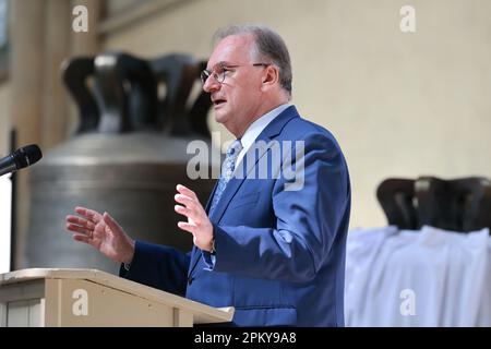 Magdeburg, Germany. 10th Apr, 2023. Reiner Haseloff (CDU), Minister President of Saxony-Anhalt, gives a speech in the cathedral during a festive service to inaugurate five newly cast bells for the cathedral bell ringing. Credit: Peter Gercke/dpa-Zentralbild/dpa/Alamy Live News Stock Photo