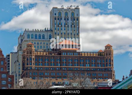 The Watermark (former Towers Hotel, foreground), and St. George Tower (former Hotel St. George). Both Brooklyn landmarks are now residences. Stock Photo