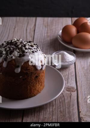 photo Easter round cake and chicken eggs Stock Photo