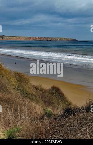 Hunmanby Sands, looking down from the coastal path, towards Filey Brigg, on to a vast area of sands on the east coast between Bridlington and Filey. Stock Photo