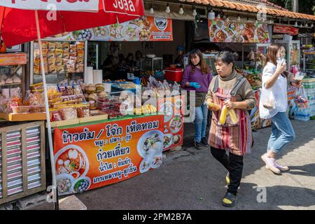 Food stands at Doi Inthanon National Park, Chiang Mai, Thailand. Stock Photo