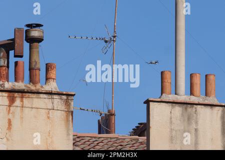 Sylvain Rostaing / Le Pictorium -  Building collapse at 17 rue Tivoli in Marseille -  9/4/2023  -  France / Bouches-du-Rhone / Marseille  -  Collapse of a building at 17 rue Tivoli in Marseille following an explosion in the night. Between 8 and 10 people are still missing Stock Photo