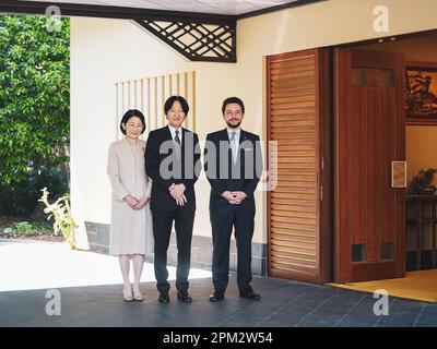 Tokyo, Japan. 10th Apr, 2023. Jordan's Crown Prince Al Hussein bin Abdallah II meets with Japan's Crown Prince Fumihito and his wife Crown Princess Kiko Akishino, in Tokyo, Japan, on April 10, 2023. Photo by Balkis Press/ABACAPRESS.COM Credit: Abaca Press/Alamy Live News Stock Photo