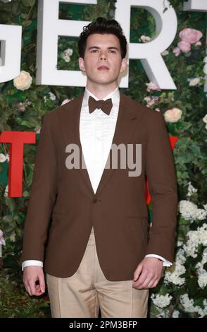 Luke Newton attends the World Premiere of 'Bridgerton' Season 2 at The Tate Modern in London. (Photo by Fred Duval / SOPA Images/Sipa USA) Stock Photo