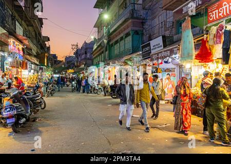 India, Rajasthan state, Jodhpur, alleys of the old town, bazaar Stock Photo