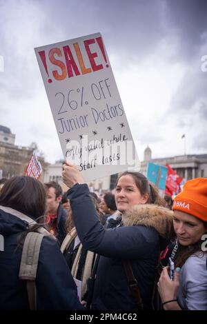 London/UK 11 APR 2023. Junior doctors across England started their four-day strike action as the government refuses to enter negotiations, unless the strike is called off and the starting position of 35% pay rise is abandoned. Aubrey Fagon/Alamy Live News Stock Photo