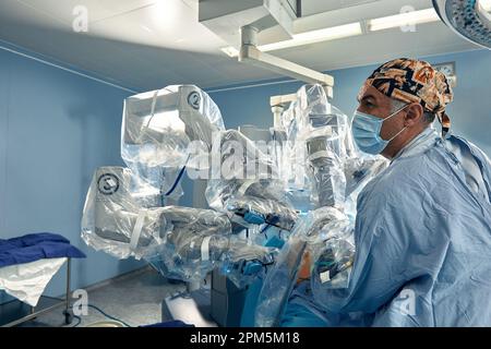 Surgery Da Vinci. Minimally invasive robotic surgery with the da Vinci surgical system. medical robot. Robotic Surgery. Robot-assisted medical operati Stock Photo