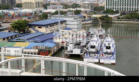Philippine Coast Guard ships BRP Pampanga, BRP Corregidor and BRP ...