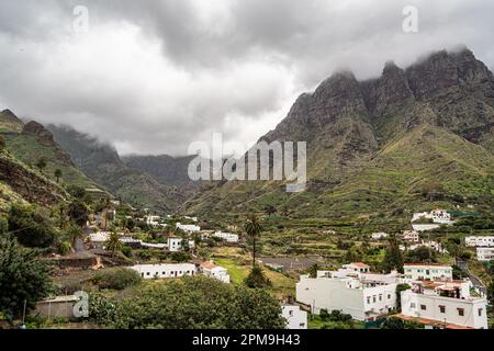 The small village Lomo de San Pedro on a hillside in Gran Canaria in Spain Stock Photo