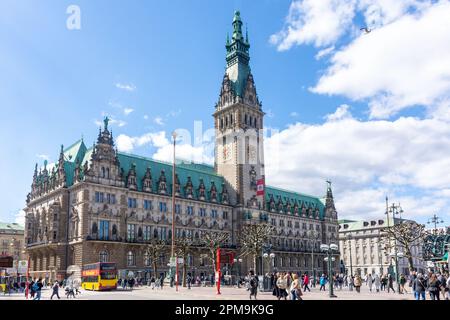 Hamburger Rathaus (Hamburg Town Hall), Rathausplatz , Hamburg, Federal Republic of Germany Stock Photo