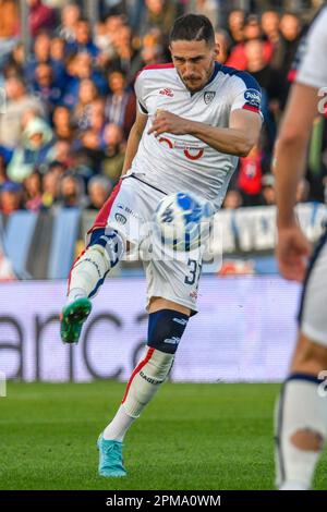 Titular do Cagliari, e com grandes atuações na temporada, Paulo Azzi  comemora acesso na Série B italiana - Lance!