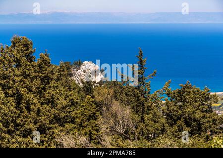 Hiking trail from Karmin to St. Hilarion Stock Photo