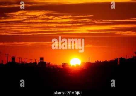 sunset on Highway 15 as it passes through the Yaquis towns between the municipalities of Empalme and Ciudad Obregon in the southern Mexican state of Sonora, Mexico. © (© Photo by Luis Gutierrez / Norte Photo)  atardecer en la carretera 15 a su paso por los pueblos Yaquis entre los municipios de  Empalme y Ciudad Obregon  sur del estado mexicano de Sonora, Mexico . © (© Photo by LuisGutierrez / Norte Photo) Stock Photo