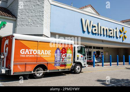 Miami Florida Hallandale Beach,Walmart Supercenter discount big box department,Gatorade delivery delivering truck lorry parked,store stores business b Stock Photo