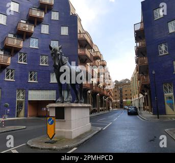 The Circle, Jacobs Island, Bermondsey, Surrey, England Stock Photo