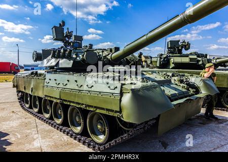 T-80U main battle tank of the Russian Army at the exhibition in