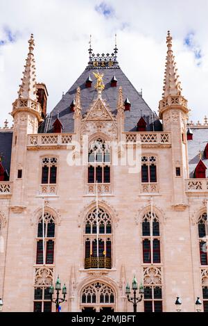 Facade. The Provinciaal Hof, Province Court, is a Neogothical building on the market place in Bruges. It is the former meeting place for the provincia Stock Photo