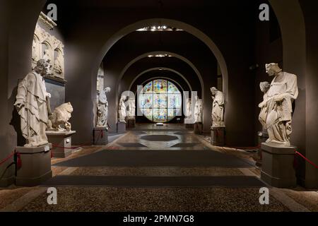 Museo dell'Opera Metropolitana del Duomo, Cathedral Museum with marble statues, altarpieces and restored medieval stained glass windows, Siena Stock Photo