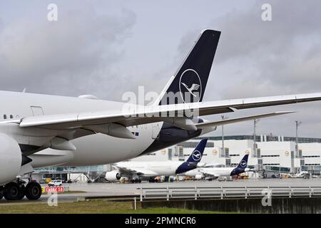 The Runway. 12th Apr, 2023. Impressions from Franz Josef Strauss ...