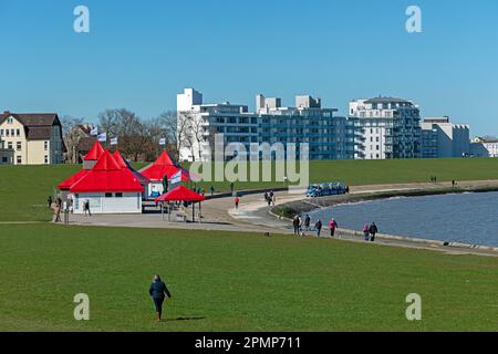 Grimmershörn Bay, Jan Cux Beach Train, houses, takeaways, Cuxhaven, Lower-Saxony, Germany Stock Photo