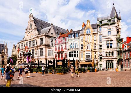 Royal Dutch Theatre, home of NTGent, a European city theatre based in Ghent. Classic theatre in the city centre, Sint-Baafsplein. Ghent, East Flanders Stock Photo