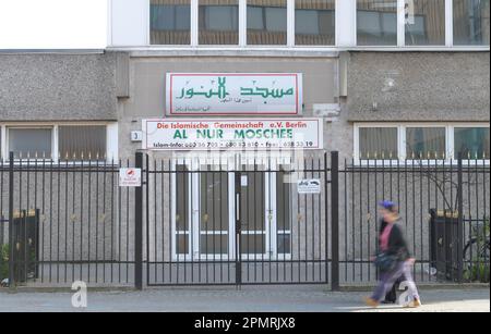 Al Nur Mosque, Haberstrasse, Neukoelln, Berlin, Germany Stock Photo