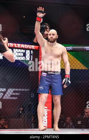 April 14, 2023: (L-R) Heavyweight Denis Goltsov throws a punch at Cezar ...