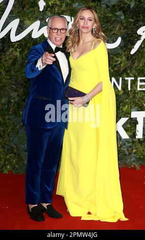 London, UK. 29th Nov, 2021. Tommy Hilfiger and Dee Ocleppo attend The Fashion Awards 2021 at Royal Albert Hall in London, England. (Credit Image: © Fred Duval/SOPA Images via ZUMA Press Wire) EDITORIAL USAGE ONLY! Not for Commercial USAGE! Stock Photo