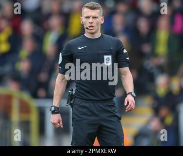Referee Will Finnie during the Sky Bet League 1 match Burton Albion vs Sheffield Wednesday at Pirelli Stadium, Burton upon Trent, United Kingdom, 15th April 2023  (Photo by Gareth Evans/News Images) Stock Photo