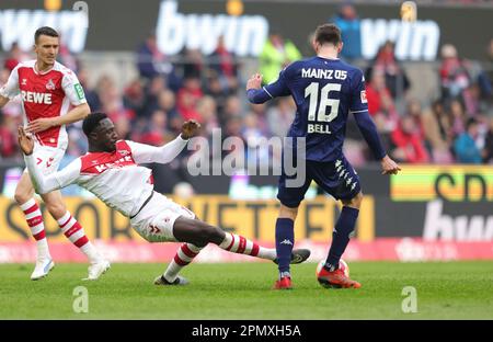 Cologne, Germany. 15th Apr, 2023. firo : 04/15/2023, football, soccer, 1st Bundesliga: 1st FC Cologne - FSV Mainz duel Kingsley Schindler versus Stefan Bell Credit: dpa/Alamy Live News Stock Photo