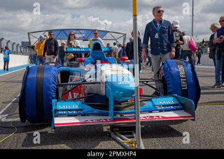 LE CASTELLET, FRANCE, April 9, 2023 : On the starting grid during the fifth French Historic Grand Prix on Circuit Paul Ricard Stock Photo