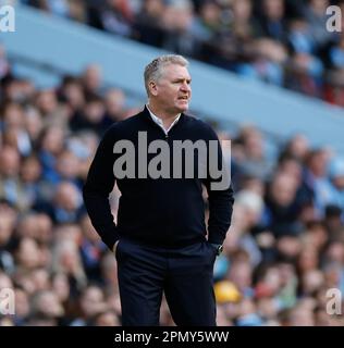 Etihad Stadium, Manchester, UK. 15th Apr, 2023. Premier League Football, Manchester City versus Leicester City; Dean Smith Leicester City's new manager looks to see how he can make changes Credit: Action Plus Sports/Alamy Live News Stock Photo