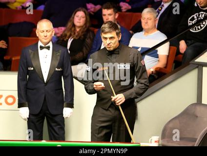 15th April 2023; The Crucible, Sheffield, England: 2023 Cazoo World Snooker Championship, Day 1;  Ronnie O'Sullivan in action verses Pang Junxu Credit: Action Plus Sports Images/Alamy Live News Stock Photo