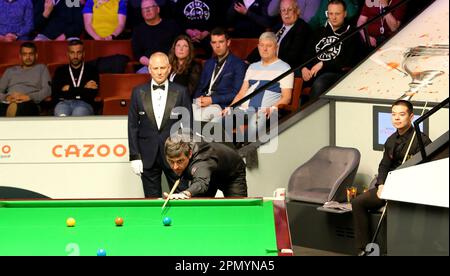 15th April 2023; The Crucible, Sheffield, England: 2023 Cazoo World Snooker Championship, Day 1;  Ronnie O'Sullivan in action verses Pang Junxu Credit: Action Plus Sports Images/Alamy Live News Stock Photo