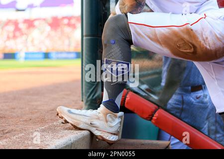 Jonathan India Wears Jordan Cleats in Cincinnati Reds Colors