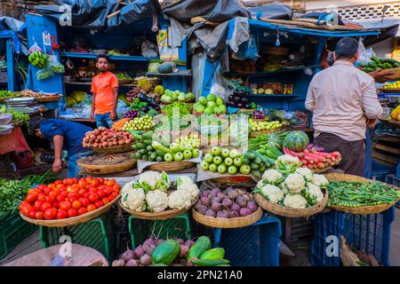 Greengrocer, Causeway Market, Colaba, Mumbai, India Stock Photo