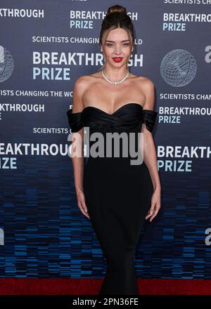 LOS ANGELES, CALIFORNIA, USA - APRIL 15: Australian model and businesswoman Miranda Kerr arrives at the 9th Annual Breakthrough Prize Ceremony held at the Academy Museum of Motion Pictures on April 15, 2023 in Los Angeles, California, United States. (Photo by Xavier Collin/Image Press Agency) Stock Photo