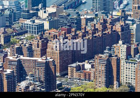 London Terrace, a 14-building apartment complex in NYC’s Chelsea section. London Terrace Towers are co-op; midblock London Terrace Gardens are rental. Stock Photo
