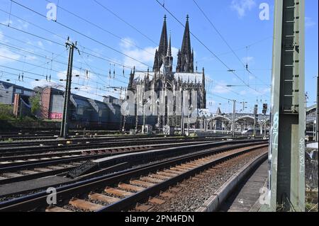 Cologne, Germany. 09th Apr, 2023. The entrance to Cologne Central Station with the tracks and Cologne Cathedral. Credit: Horst Galuschka/dpa/Alamy Live News Stock Photo